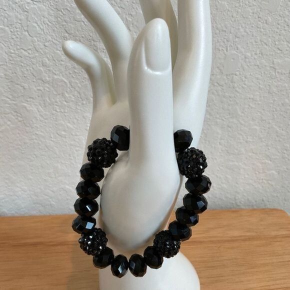 NWOT Black Stone Necklace & Bracelet - Picture 4 of 5